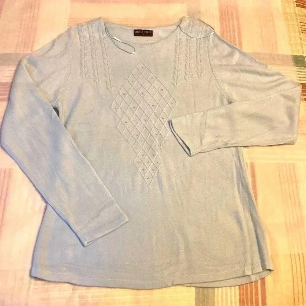 Light blue,lightweight sweater brand new made in UK 🇬🇧
